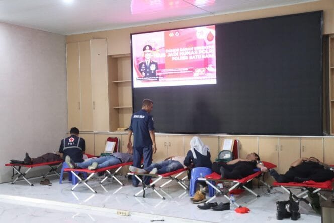 
					Hari Jadi Humas Polri ke-73, Polres Batu Bara Gelar Donor Darah Bersama Wartawan dan Masyarakat