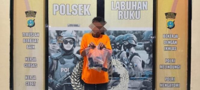 
					Pelaku Perampokan Bersenjata Berhasil Dibekuk Polsek Labuhan Ruku