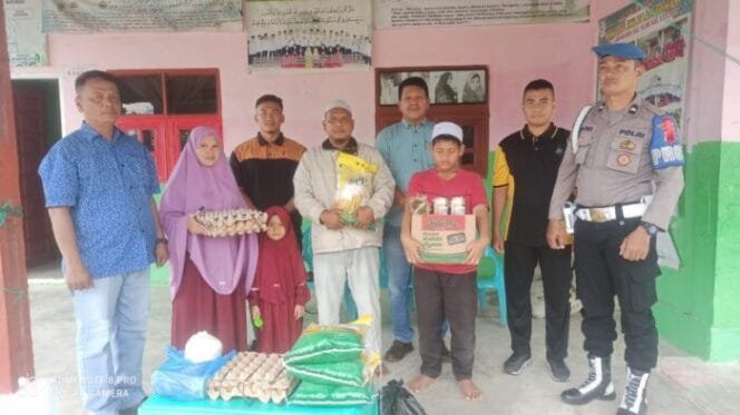 
					Polres Batu Bara Laksanakan Jumat Berkah, Baksos di Panti Asuhan DAARUL IKHLAS