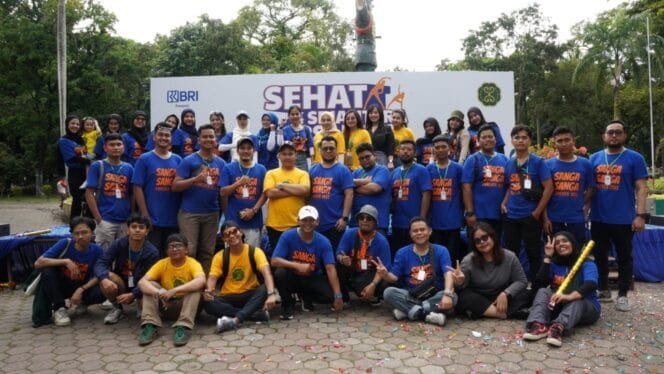 
					BRI Branch Office Medan Putri Hijau Meriahkan Car Free Day dengan Jalan Santai dan Zumba