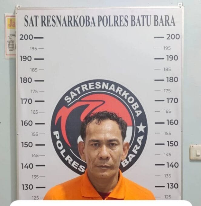 
					Satres Narkoba Polres Batu Bara Tangkap Nazaruddin dengan Barang Bukti 11,51 Gram Sabu