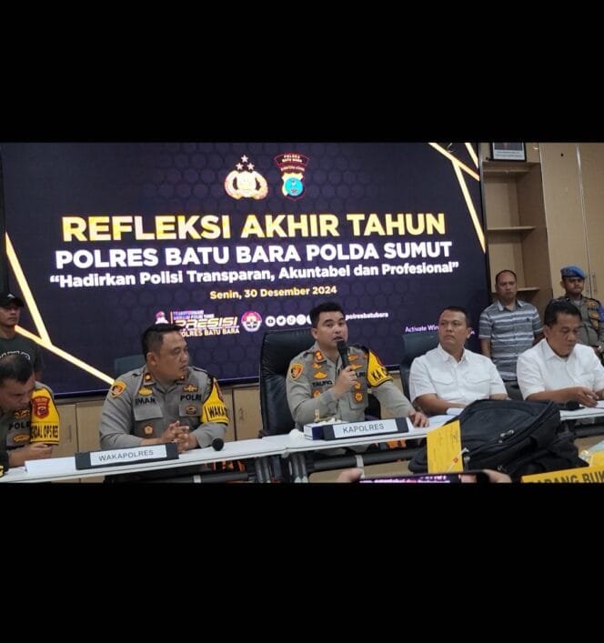 
					Polres Batubara Gelar Refleksi Akhir Tahun, Soroti Kinerja dan Tantangan 2024