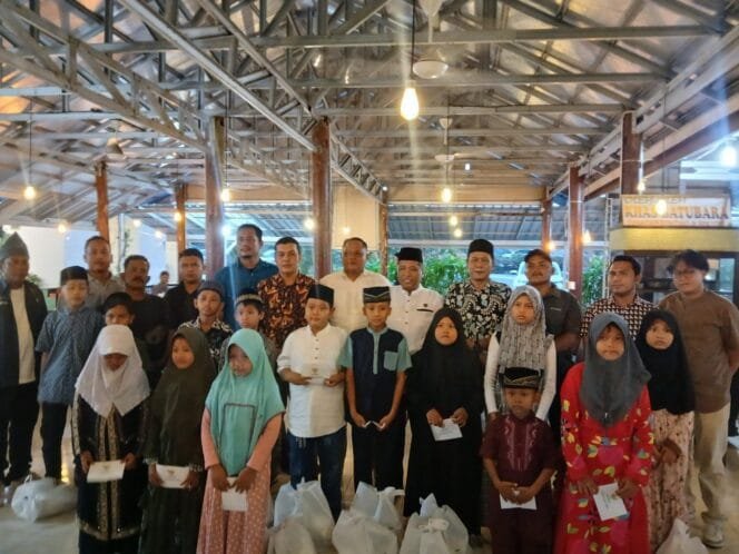 
					Bupati Batu Bara Santuni Anak Yatim dan Berbuka Bersama Media Center