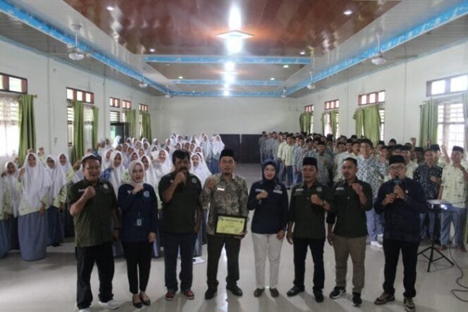 
					IWO dan BNNK Batubara Bangun Kesadaran Siswa akan Bahaya Narkoba