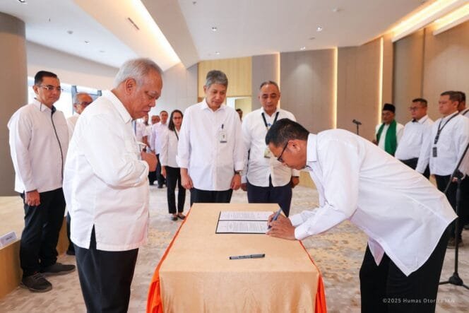 
					Sukses Pimpin Bea Cukai Kualanamu, Moh Zamroni Resmi Menjabat Kabiro SDM dan Humas Otorita IKN