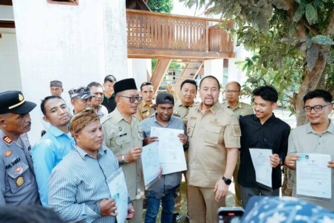 
					Layanan Publik Dekat Masyarakat: Program Berlayar Perdana Digelar di Medang Deras