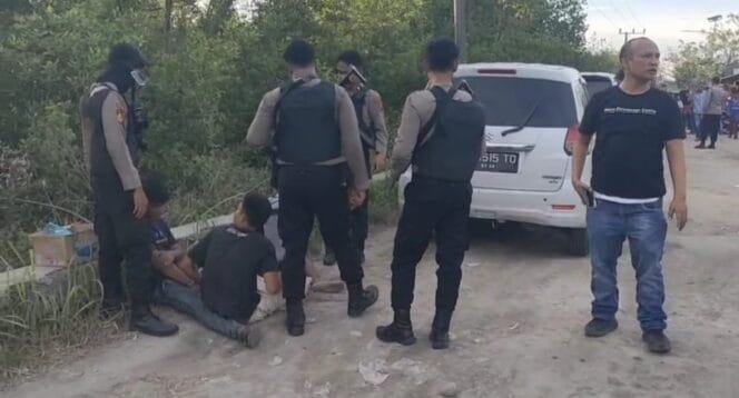 
					Satresnarkoba Polres Batu Bara Sapu Bersih Kampung Narkoba, Belasan Orang Diamankan