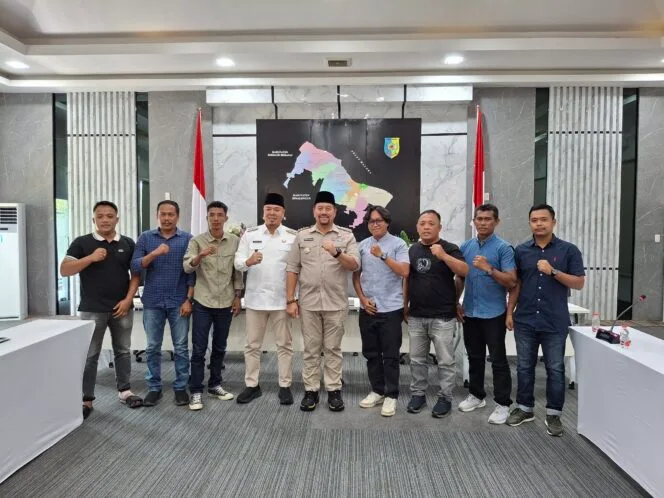 
					Bupati Baharuddin Siagian Sambut Bahagia Jurnalis Batubara FC Usai Tembus Semifinal Piala Jurnalis Gubsu