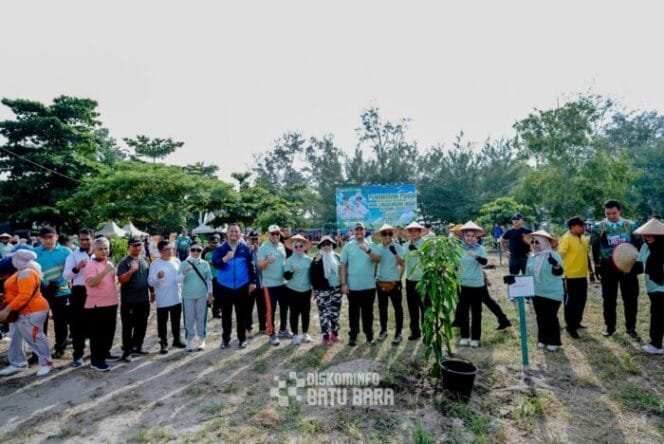 
					Batubara Peringati Hari Lingkungan Hidup Sedunia 2025 dengan Meriah di Pantai Sejarah