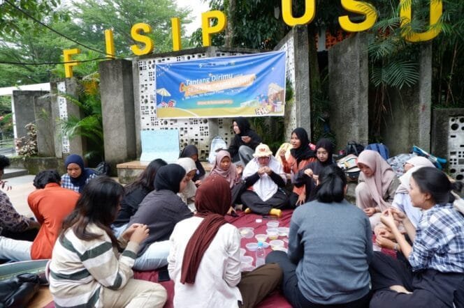 
					Mengurangi Screen Time Melalui Kegiatan Sejenak Tanpa Layar Bersama Komunitas Sadar Waktu (SATU)
