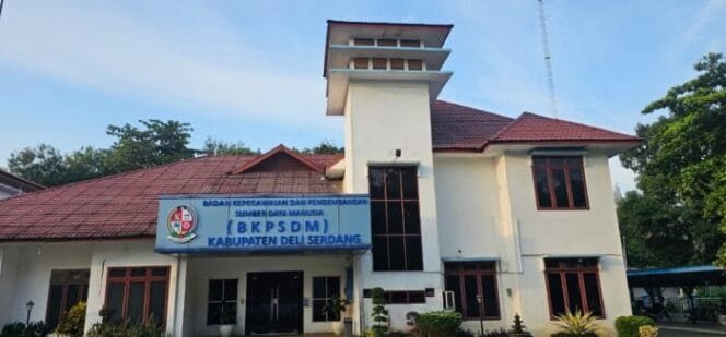 
					Pelantikan 4.000 PPPK Paruh Waktu Resmi Ditunda, BKPSDM: Sabar, Proses Tetap Berlanjut