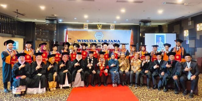 
					Wisuda STIK-P Medan: Lulusan Harus Manfaatkan Kemampuan Komunikasi Sebagai Modal Utama