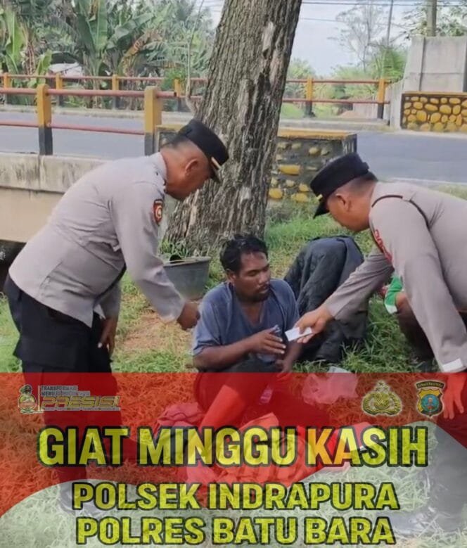 
					Polsek Indrapura Salurkan Bantuan Melalui Program Minggu Kasih di Desa Tanjung Seri