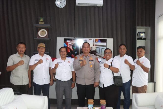 
					Polres Batu Bara dan GEKIRA Jalin Sinergi Jelang Pelantikan di Medan, Kapolres Tekankan Pentingnya Persatuan Umat