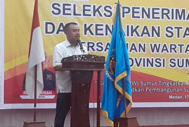 
					Sekretaris PWI Batu Bara Dorong H. Farianda Putra Sinik Kembali Maju Lanjutkan Program Peningkatan SDM Wartawan, Ini Alasannya