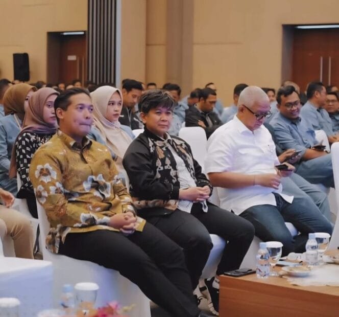 
					Bukber INALUM: Dari Meja Kerja ke Meja Makan, Silaturahmi Jadi Energi PerusahaanAlternatif Judul: