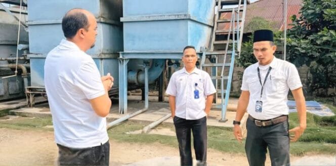 
					Pastikan Air Bersih Tetap Mengalir Dirut Tirtanadi Tinjau Langsung Pelayanan di Daerah