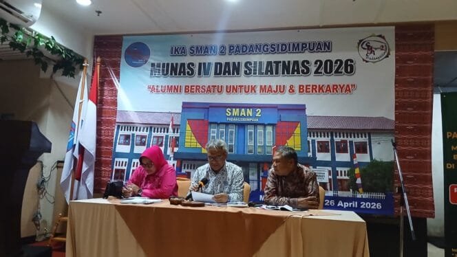 
					Andar Amin Harahap Nahkodai IKA SMAN 2 Padang Sidempuan, Terpilih di Munas Jakarta