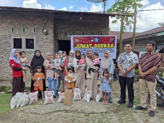 
					Jum’at Berkah di Dolok Pop, Satresnarkoba Hadirkan Bantuan dan Pesan Anti Narkoba