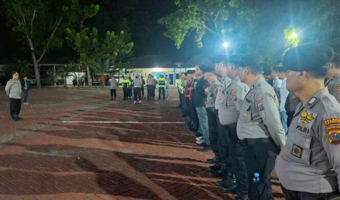 
					Ciptakan Rasa Aman Saat Black Out  dan Jaga Kamtibmas serta Cegah Kejahatan, Polres Langkat Gelar Patroli Skala Besar 