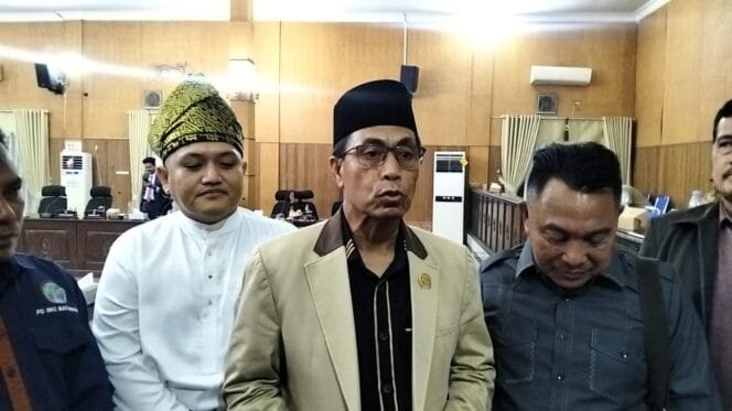 
					DPRD Batu Bara Ketuk Palu Pansus Plasma 20 Persen, Aspirasi Masyarakat Mulai Terjawab