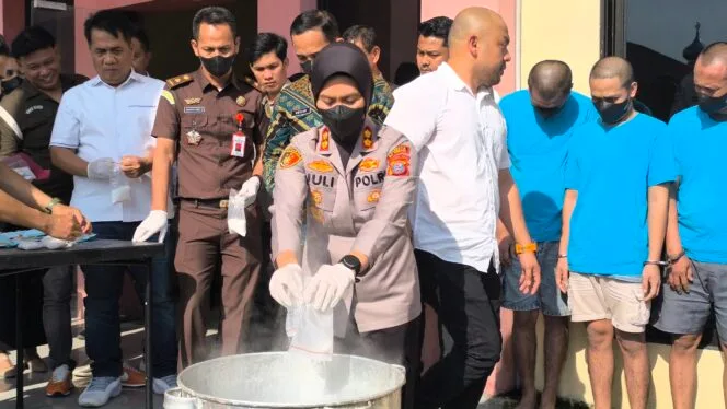 
					Polresta Deli Serdang Musnahkan 1,2 Kilogram Sabu, Berhasil Ungkap 48 Kasus Narkoba